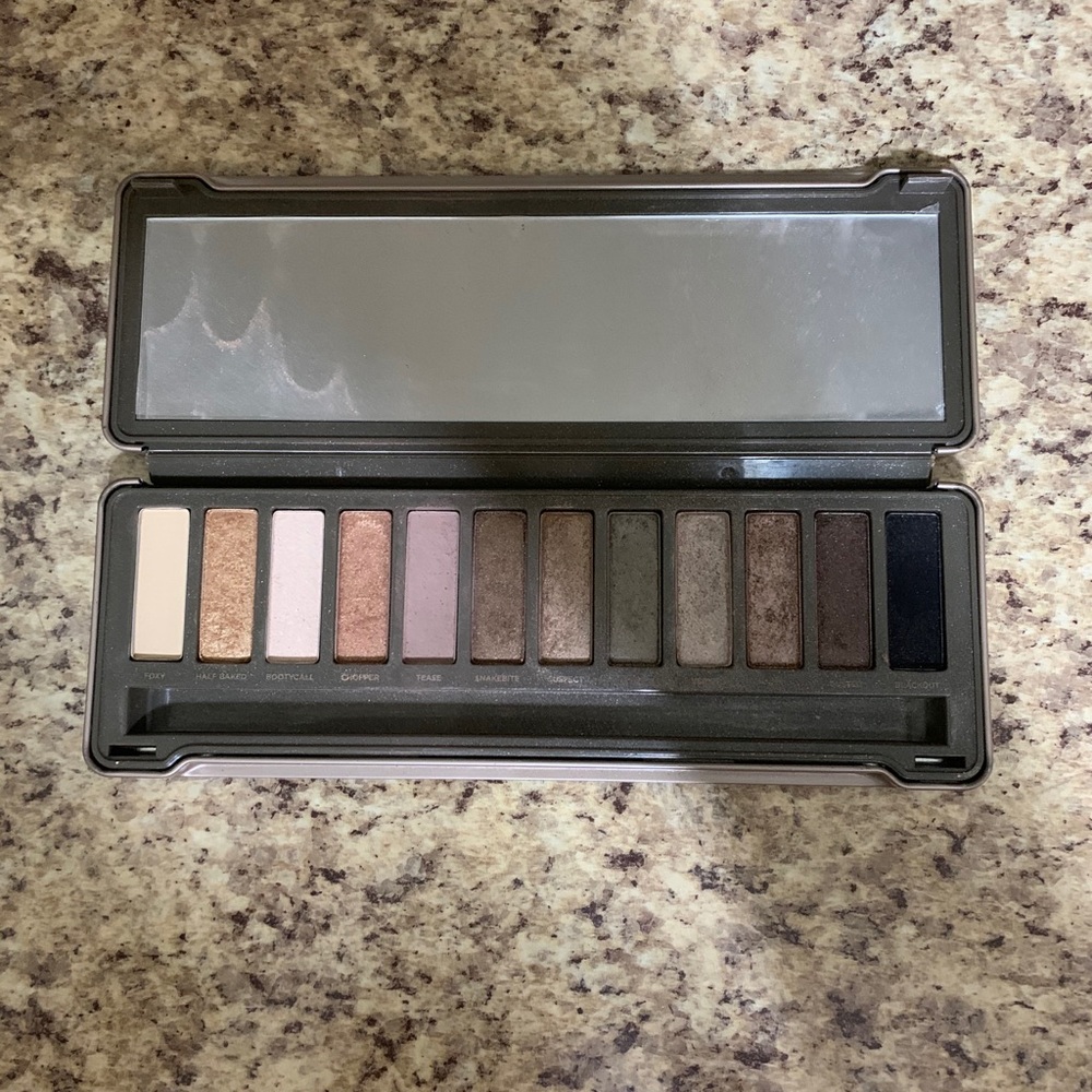 Urban Decay Naked 2 Palette